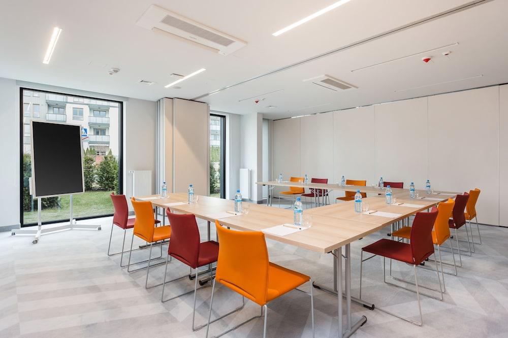 Platinum Hotel&Residence Wilanow 바르샤바 외부 사진