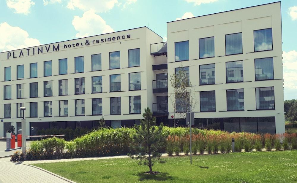 Platinum Hotel&Residence Wilanow 바르샤바 외부 사진